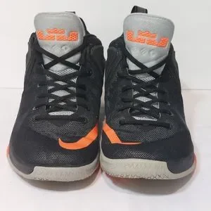Nike | Shoes | Nike Lebron James Zoom Witness Black And  display picture 1